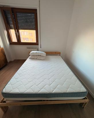Letto Neiden Ikea 160x190 con materasso 