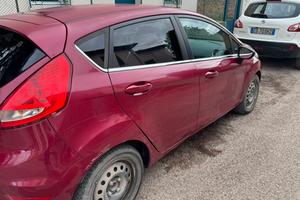 Ford fiesta diesel anno 2010