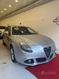 Alfa Romeo Giulietta 1.6 JTDm-2 105 CV Exclusive