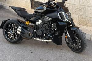 Ducati Diavel v4