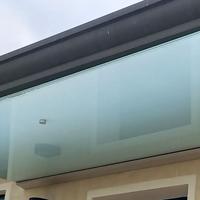 Pergola in vetro opaco