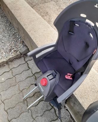 seggiolino auto isofix  e bicicletta
