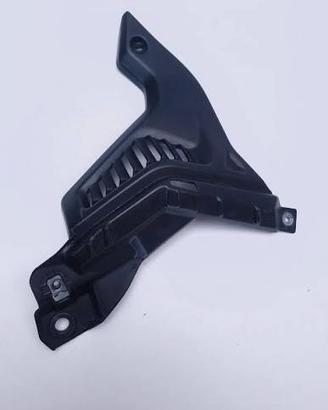 Ténéré 700 fianco sx sotto serbatoio BW3-F8229-00