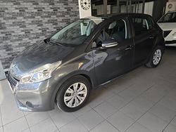 Peugeot 208 1.4 HDi 68 CV 5 porte Allure