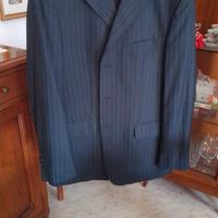 Vestito estivo completo uomo .