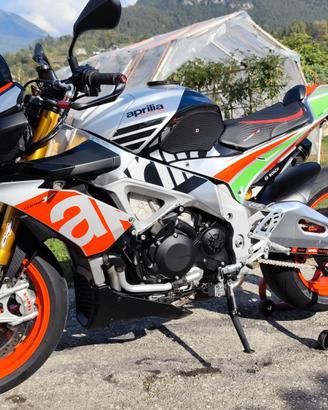 APRILIA TONO V4 FACTORY - MY17
