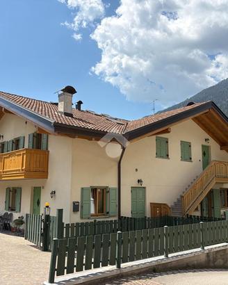3 LOCALI A CARISOLO