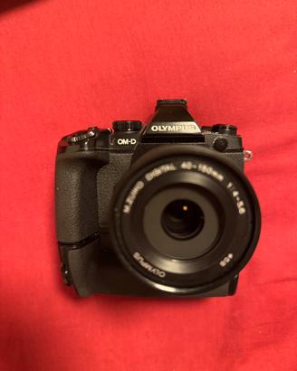 Olympus OMD E-M1 circa 12000 scatti