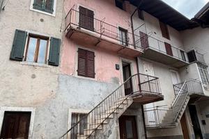 Vallarsa- Porzione di casa