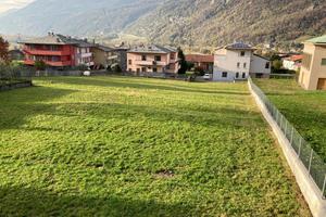 Fabbricabile confinante con il nuovo asilo