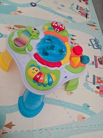 Tavolino multisensoriale Chicco