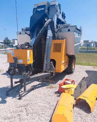 Vendemmiatrice Trainata Pellenc 8090