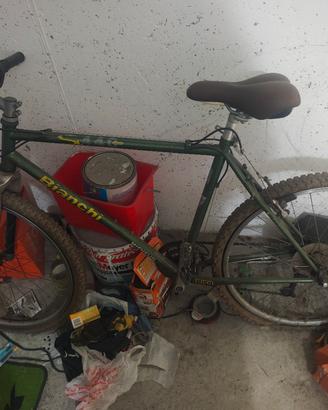 Mountain bike bicicletta Bianchi vintage anni 90