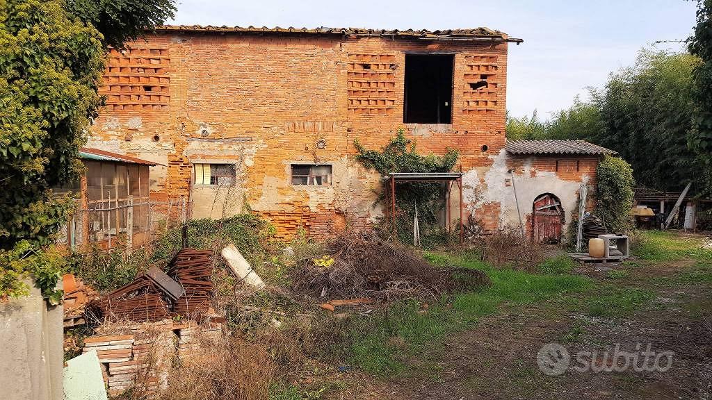 Rustico / Casale di 135 m² a Ponte Buggianese - Vista 2