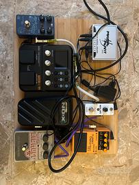 pedali chitarra/bassi (BOSS DS, Rowin, Nux,…)