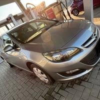 Opel Astra J