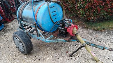 Botte trainata con pompa 300 lt