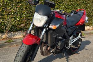 Suzuki GSR 600