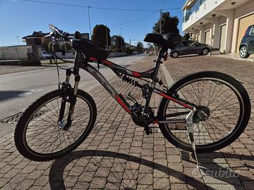 Mountain Bike Stella Veneta 26" - Biammortizzata