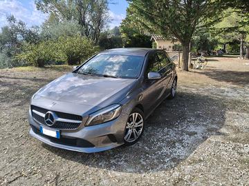 MERCEDES CLASSE A180 versione Sport