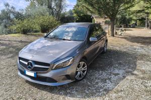 MERCEDES CLASSE A180 versione Sport