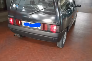 Lancia y 10