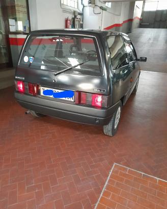 Lancia y 10