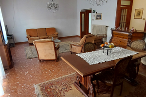 Cappuccini 150mq+18mq cantina