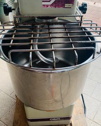 Impastatrice professinale OEM modello Ve201T