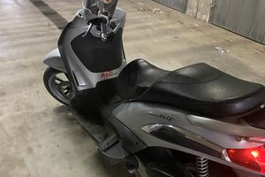 Beverly 250 ie