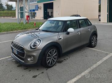 Mini Cooper 1.5 Hype