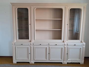 Credenza