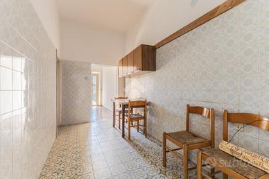 3 LOCALI A BASSANO ROMANO