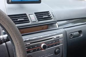 MAZDA serie 3 - 2006