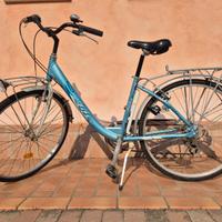 Bicicletta donna Atala Life cambio Shimano