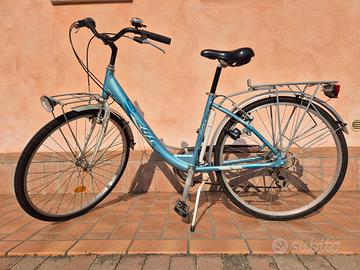 Bicicletta donna Atala Life cambio Shimano