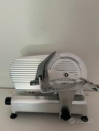 Affettatrice prpfessionale FAC s220 22cm