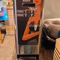 distributore automatico di bevande calde solubili,