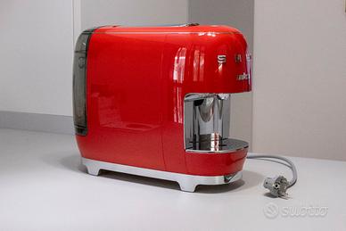 SMEG LAVAZZA A MODO MIO ROSSO MACCHINA DA CAFFE'