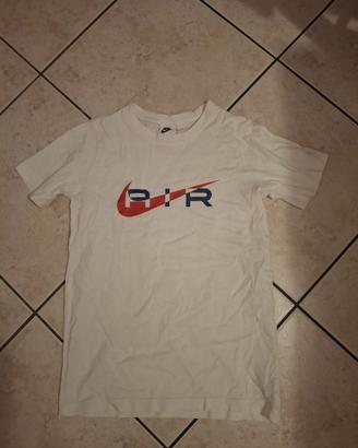 T shirt nike