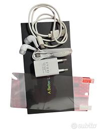 Telefono ram 12gb ,ssd 512gb