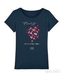 Con 1 T-shirt, in omaggio pacco+biglietto auguri!