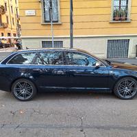 Audi S6 avant 10 cilindri 5.2 quattro 435 cv