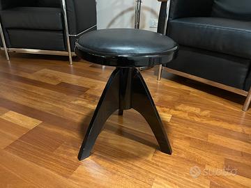 Sgabello per pianoforte