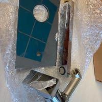 Miscelatore lavabo a muro cromo completo