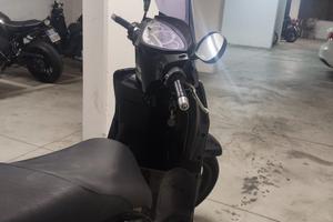 Kymco 200i del  2008