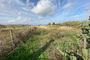 Quartu Terreno pressi Chiesa Buon Cammino mq.4.645