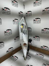 Faro fanalino freccia anteriore sinistro 2013 niss