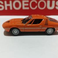 Modellino di Alfa Romeo Montreal in scala 1/43