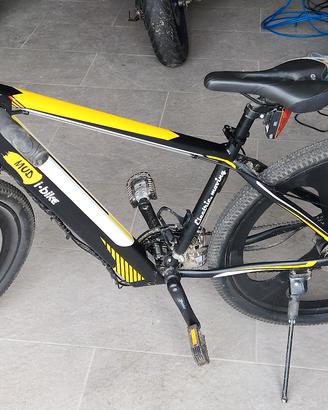 Bicicletta MTB elettrica ruote da 29